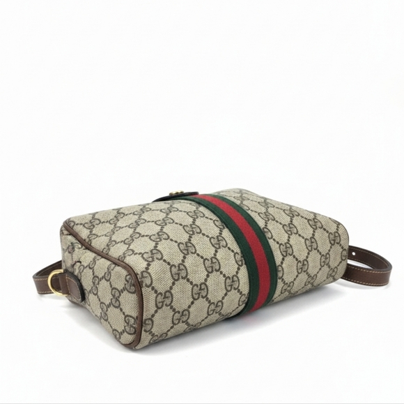 ⛔️SOLD⛔️Gucci Accessory Collection Camera Bag GG Supreme Monogram W/COA - Picture 5 of 17